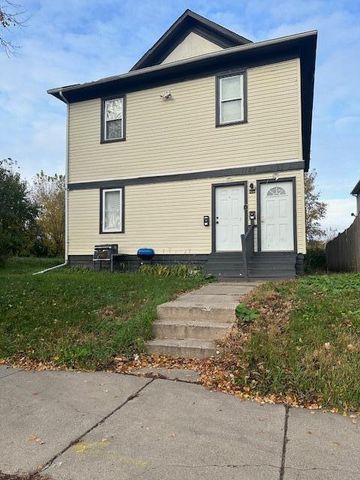 1123 Humboldt Avenue N, Minneapolis, MN 55411