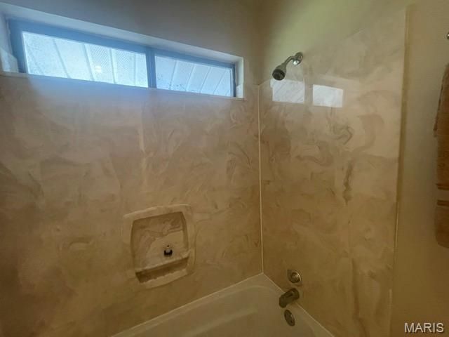 240 Victory Lane, St Charles, MO 63303