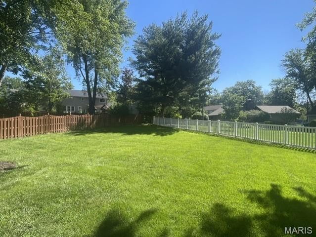 240 Victory Lane, St Charles, MO 63303