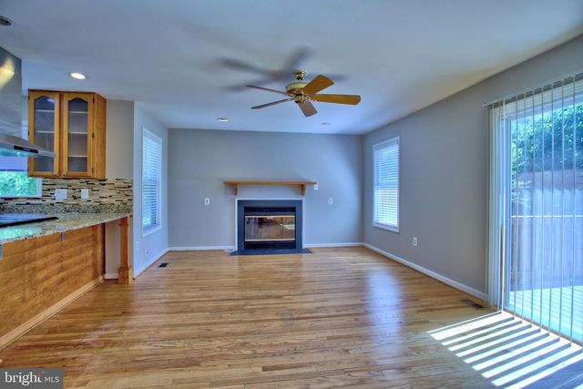 1209 MERTON TRL, Fort Washington, MD 20744