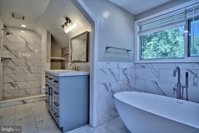1209 MERTON TRL, Fort Washington, MD 20744