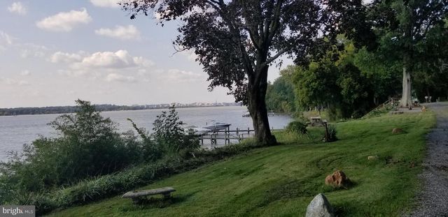 1209 MERTON TRL, Fort Washington, MD 20744