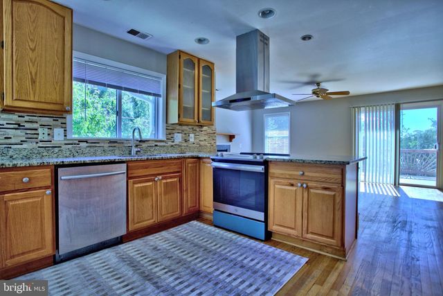 1209 MERTON TRL, Fort Washington, MD 20744