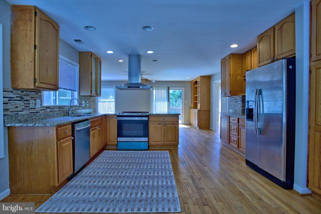 1209 MERTON TRL, Fort Washington, MD 20744