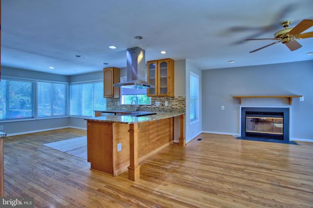 1209 MERTON TRL, Fort Washington, MD 20744