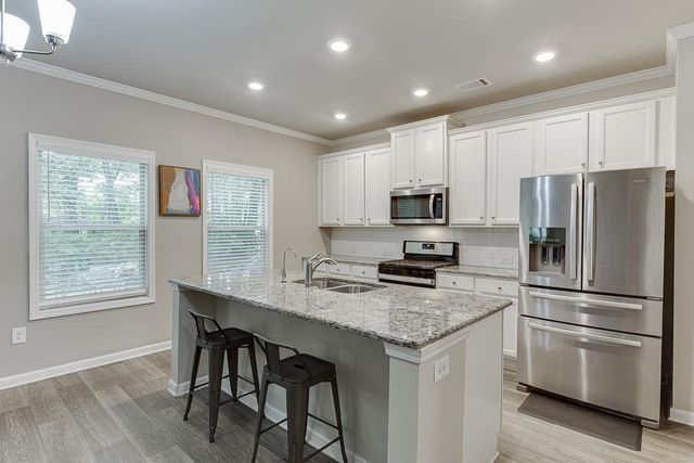 23 Dorset Way, Hoschton, GA 30548