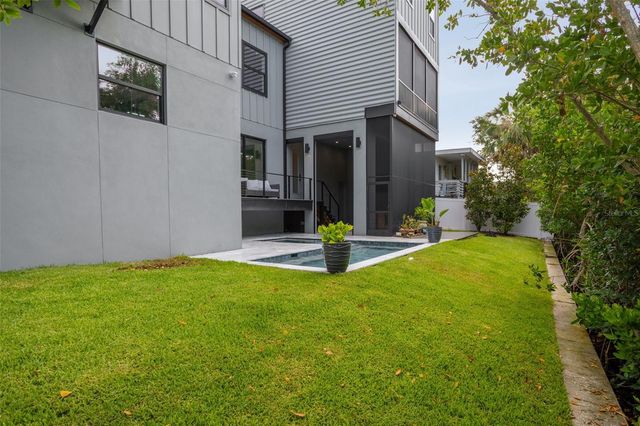 4806 W EUCLID AVENUE, Tampa, FL 33629