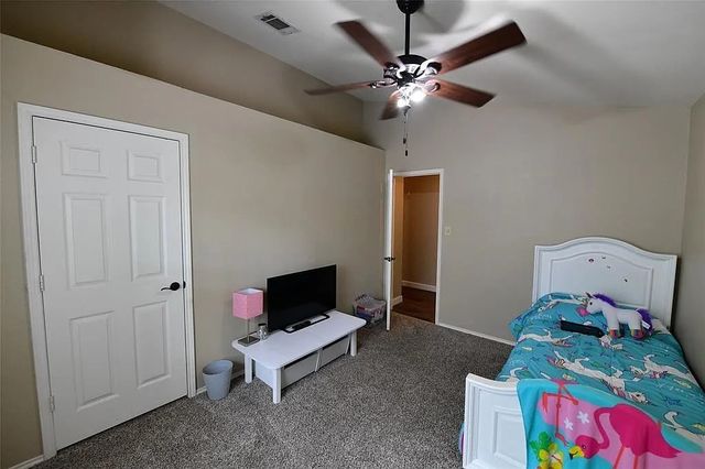 525 Blair Meadow Drive, Grapevine, TX 76051