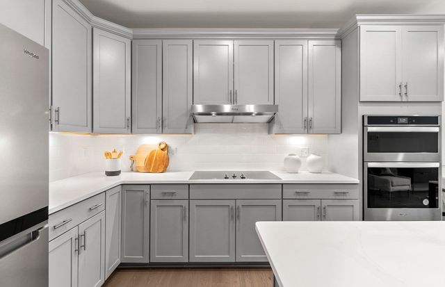 7 Green Street 1210, Shrewsbury, MA 01545