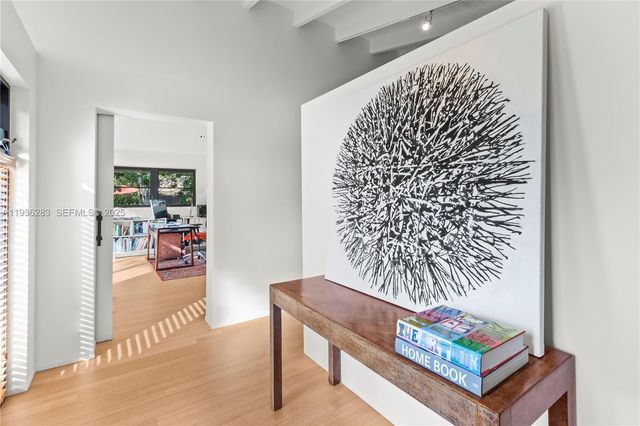 2132 Middle River Dr, Fort Lauderdale, FL 33305