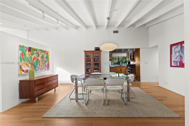 2132 Middle River Dr, Fort Lauderdale, FL 33305