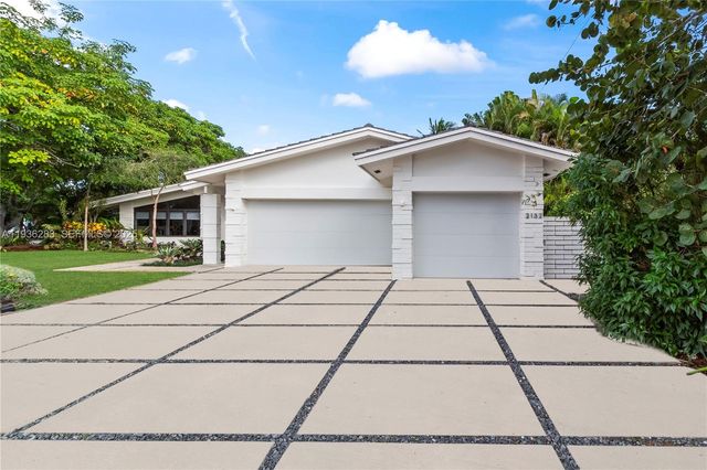 2132 Middle River Dr, Fort Lauderdale, FL 33305