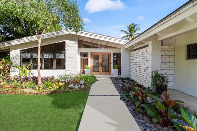 2132 Middle River Dr, Fort Lauderdale, FL 33305