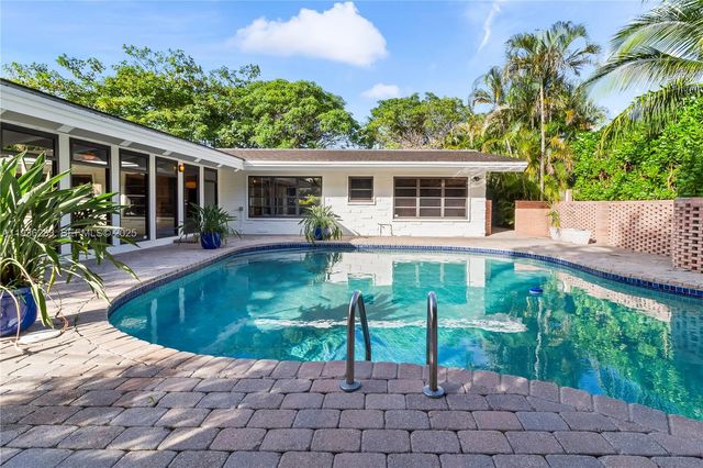2132 Middle River Dr, Fort Lauderdale, FL 33305