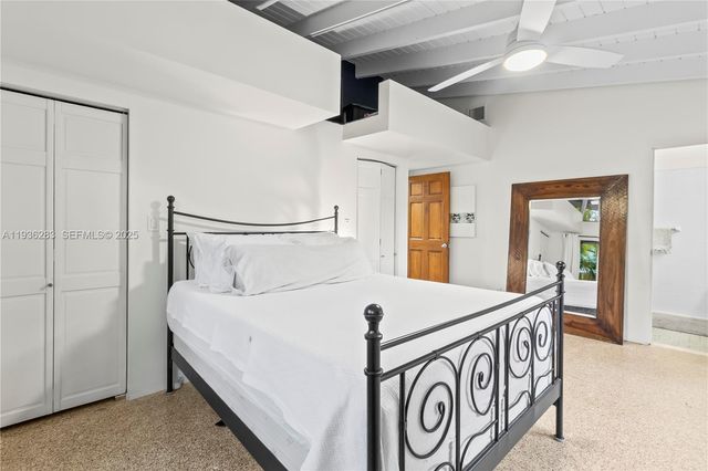 2132 Middle River Dr, Fort Lauderdale, FL 33305