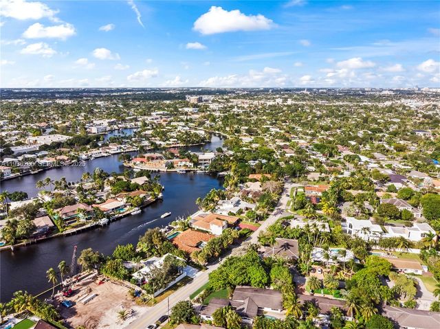 2132 Middle River Dr, Fort Lauderdale, FL 33305