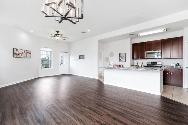 14925 Gray Ridge Lane, Houston, TX 77082