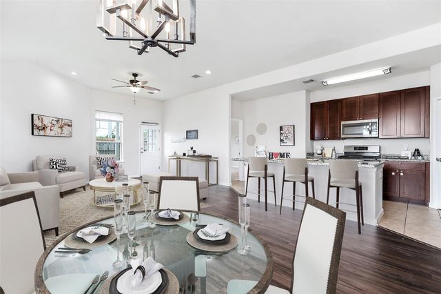 14925 Gray Ridge Lane, Houston, TX 77082