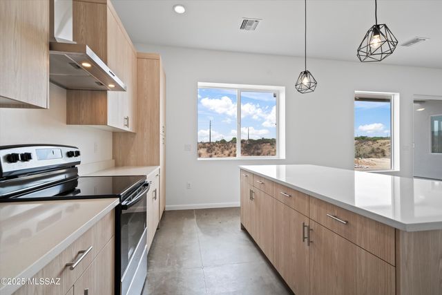 130 Avenida Ostion, Rio Rico, AZ 85648