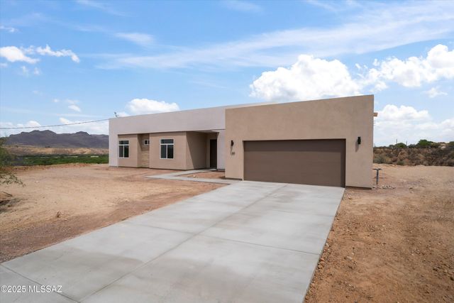 130 Avenida Ostion, Rio Rico, AZ 85648