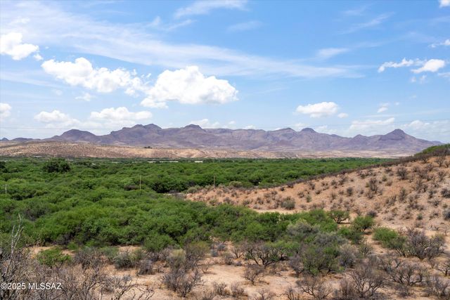 130 Avenida Ostion, Rio Rico, AZ 85648