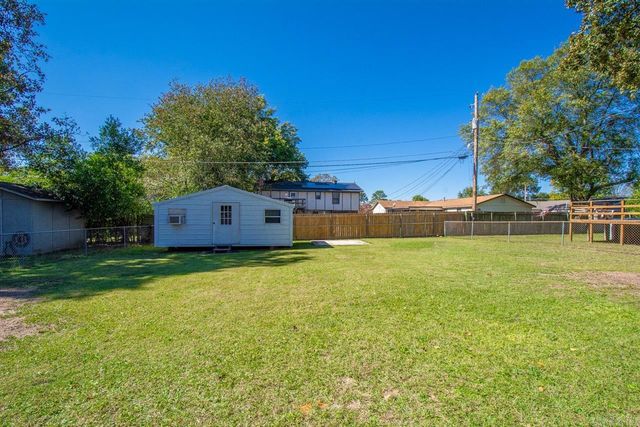 9303 Peach Tree Drive, Sherwood, AR 72120