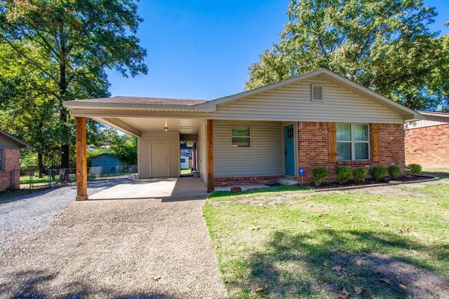 9303 Peach Tree Drive, Sherwood, AR 72120