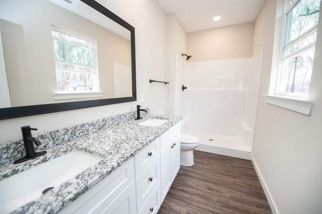 115 Walden Circle, Spartanburg, SC 29301