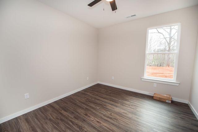 115 Walden Circle, Spartanburg, SC 29301