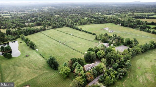 19606 RIDGESIDE RD, Bluemont, VA 20135
