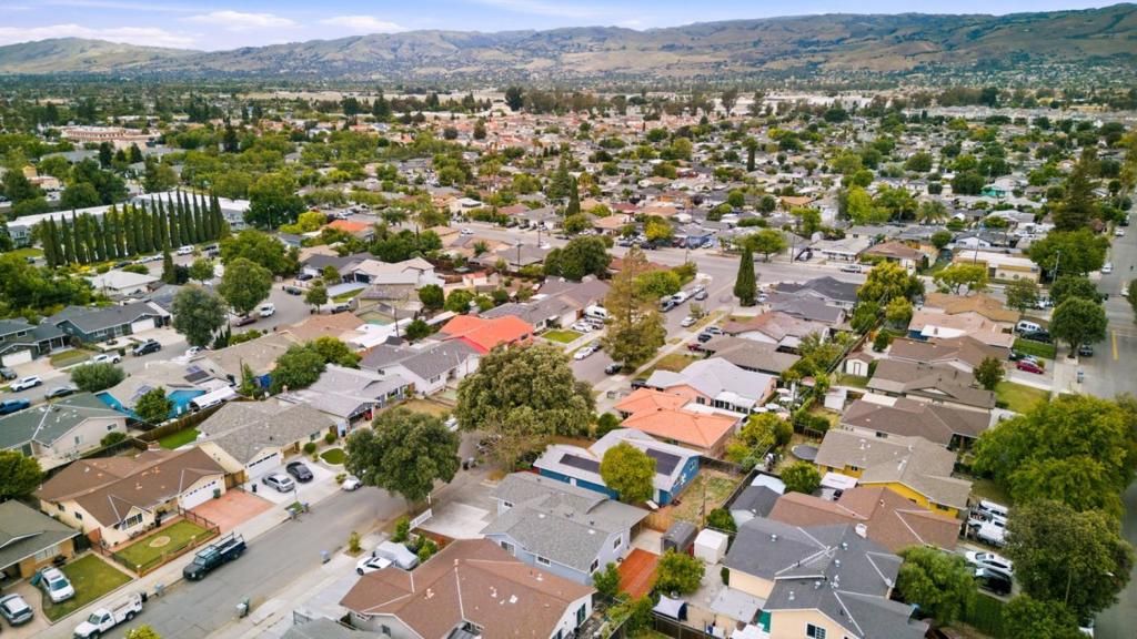 Image 26 of property listing at 1658 Tierra Buena Drive, San Jose, CA 95121