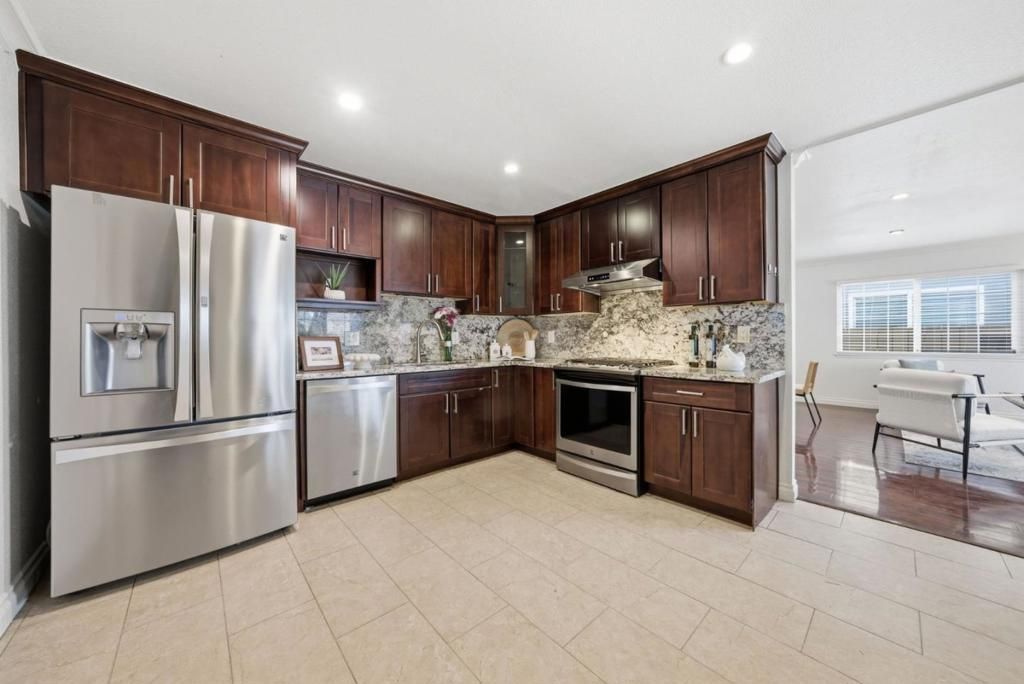Image 8 of property listing at 1658 Tierra Buena Drive, San Jose, CA 95121