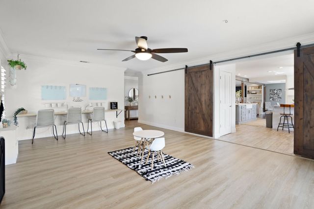 248 River Oaks Dr, Lodi, CA 95240