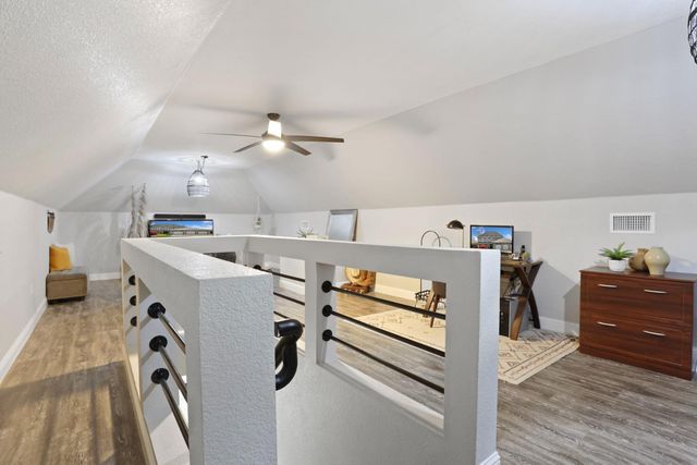 248 River Oaks Dr, Lodi, CA 95240
