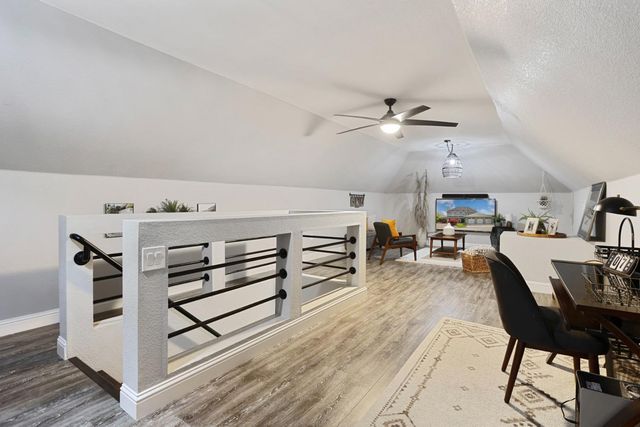 248 River Oaks Dr, Lodi, CA 95240