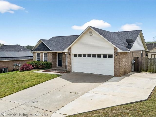 1179 Gracie Court, Greenwood, AR 72936