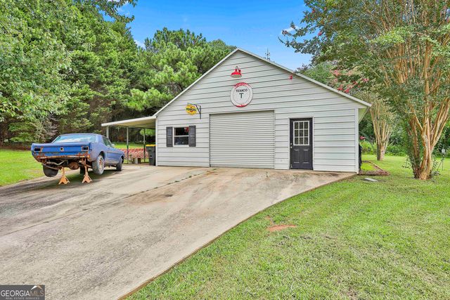 20 Ol Blues Point, Newnan, GA 30263