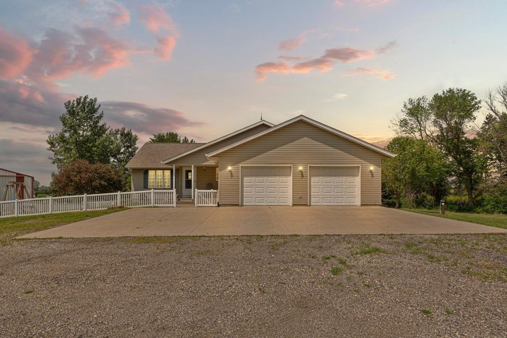 5854 Highway 218, Owatonna, MN 55060