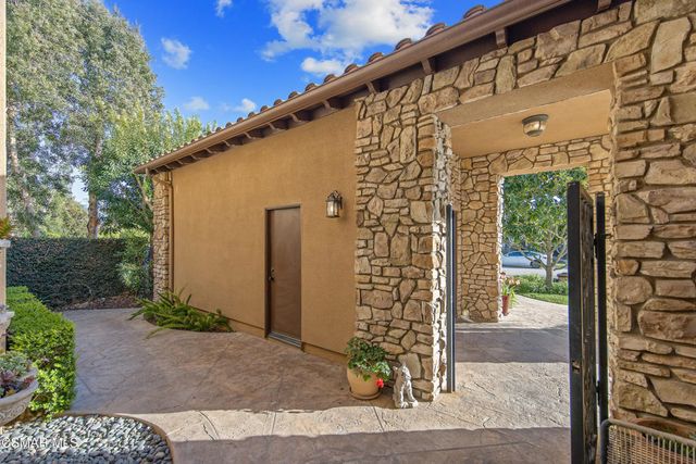 5007 Via Mesita, Newbury Park, CA 91320