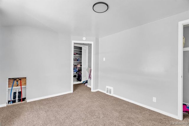 17215 and 17219 Sioux Street, Detroit, MI 48224