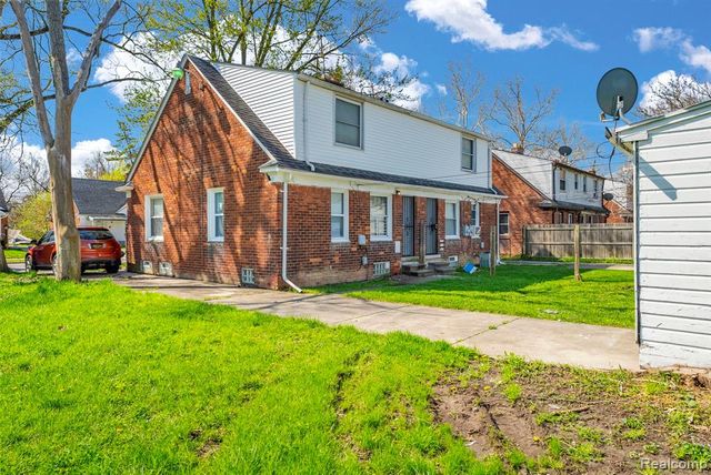 17215 and 17219 Sioux Street, Detroit, MI 48224