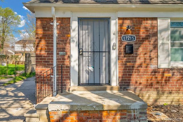 17215 and 17219 Sioux Street, Detroit, MI 48224