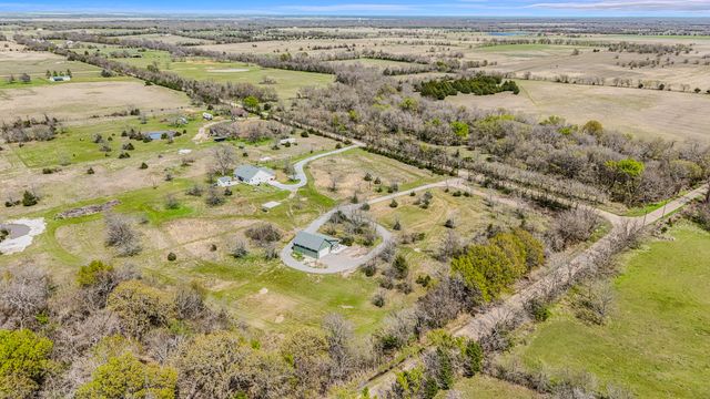 1530 County Road 3925, Wolfe City, TX 75449