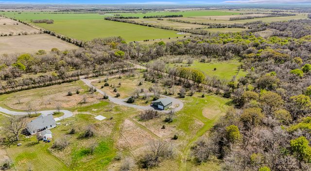 1530 County Road 3925, Wolfe City, TX 75449