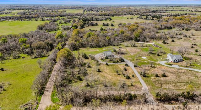 1530 County Road 3925, Wolfe City, TX 75449