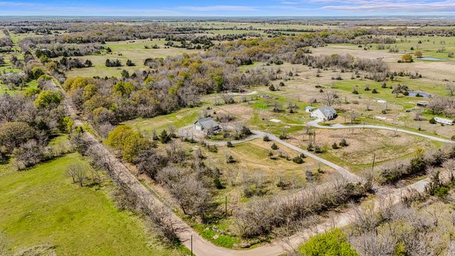 1530 County Road 3925, Wolfe City, TX 75449