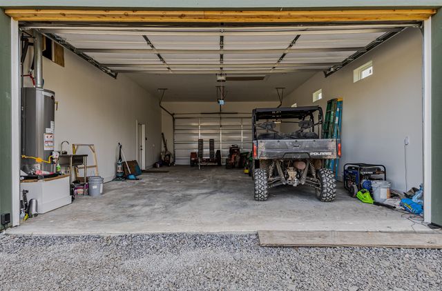 1530 County Road 3925, Wolfe City, TX 75449