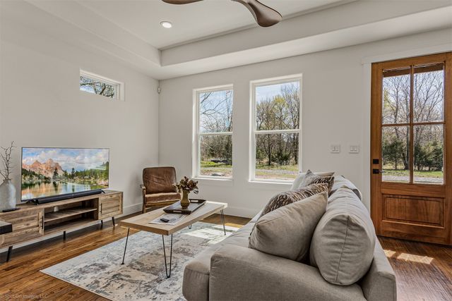 1530 County Road 3925, Wolfe City, TX 75449