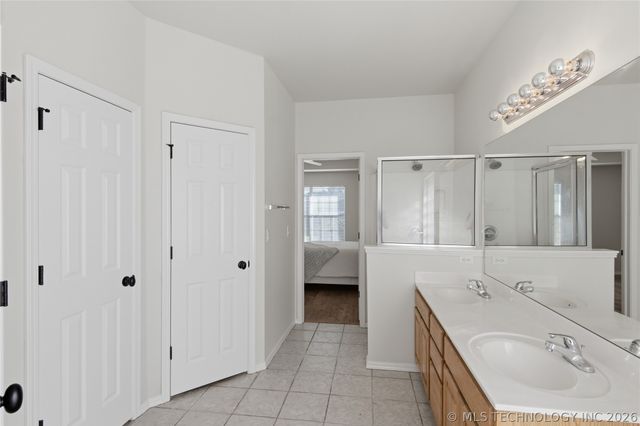 14916 E 88th Street North, Owasso, OK 74055