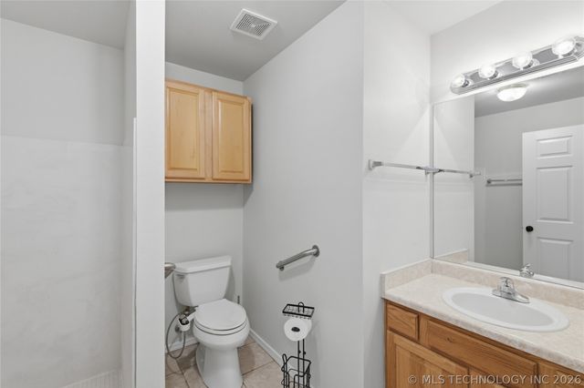 14916 E 88th Street North, Owasso, OK 74055